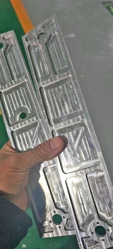 1697170287315844.jpg 29.jpg